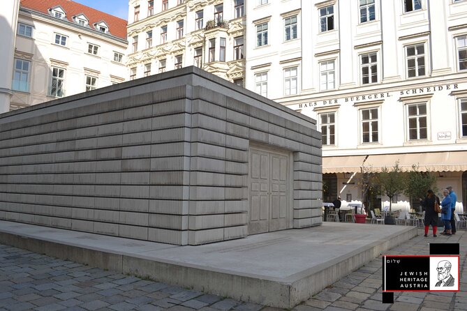 Jewish Vienna Inner City Private Walking Tour - Vibrant Jewish Life at Seitenstettengasse and the Stadttempel