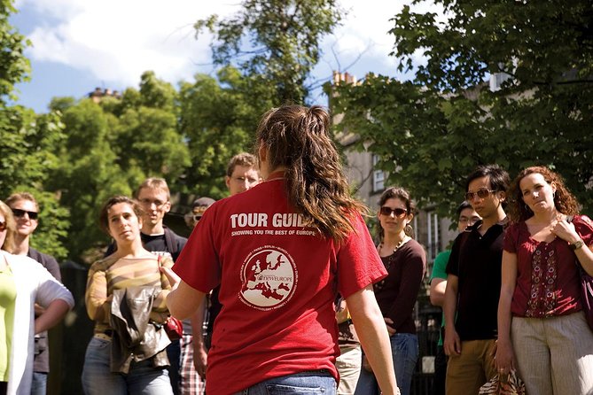 JK Rowling's Harry Potter Walking Tour in Edinburgh - Victoria Street: The Inspiration Behind Diagon Alley