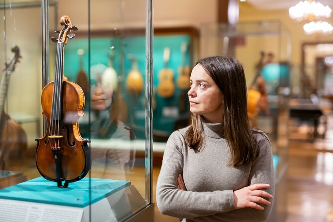 Johnny Cash Museum Skip-the-line Private Guided Tour - The Role of a 5-Star Private Guide in Personalizing the Experience