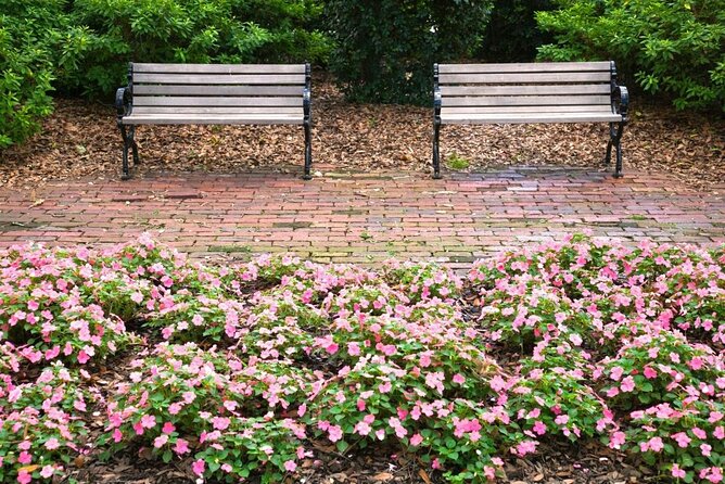 Johnson Square to Independent Presbyterian: A Self-Guided Audio Tour of Savannah - Franklin Square’s Historic Significance