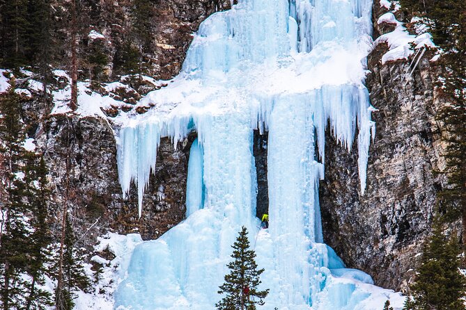 Johnston Canyon Frozen Waterfalls & Banff Backroads Wildlife Tour - Hot Drinks and Post-Hike Relaxation