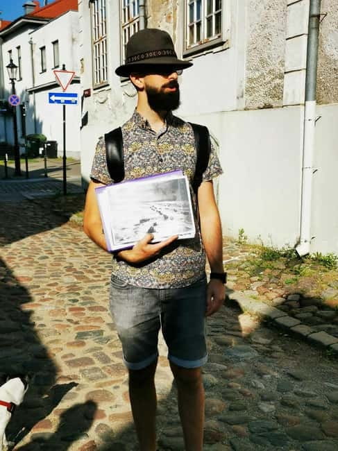 Join in Klaipeda: Old Town WalkingTour - the lost city Memel - Stories from the Soviet Occupation Era