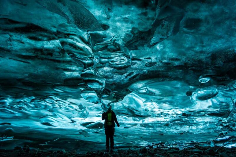 Jökulsárlón: Glacier Hike to a Remote Ice Cave - Visiting a Blue Ice Cave in the Heart of Vatnajokull