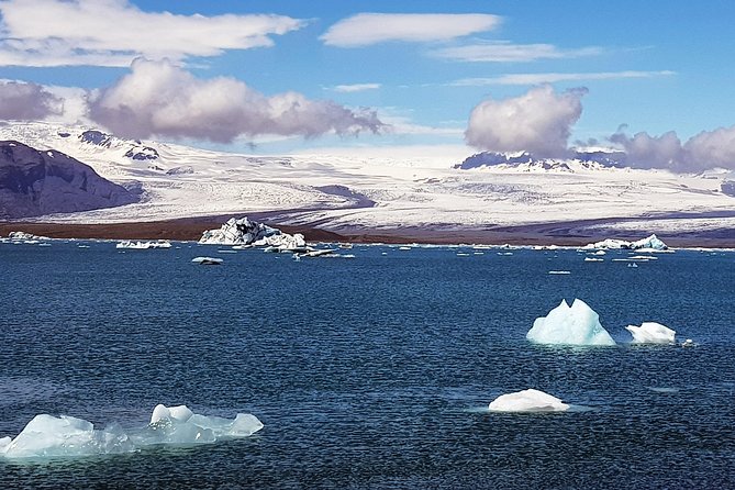 Jökulsarlón Glacier Lagoon Tour - Exploring Reynisfjara Black Sand Beach and Basalt Columns