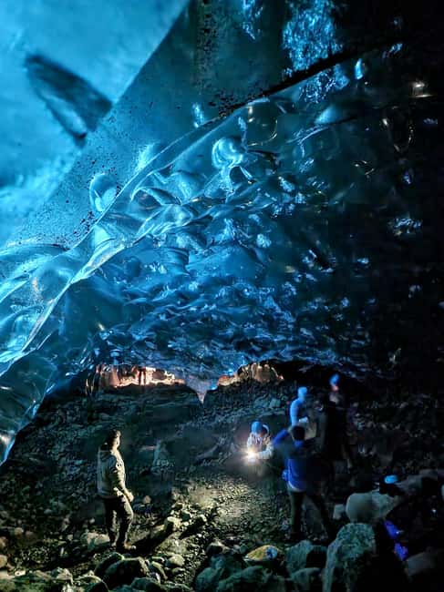 Jökulsárlón Ice Cave Tour - Inside Vatnajökull glacier - What to Bring and How to Prepare for the Tour