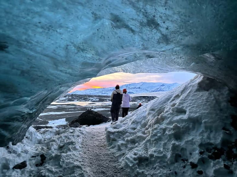 Jökulsárlón: Vatnajökull Glacier Ice Cave Tour by Super Jeep - Key Points