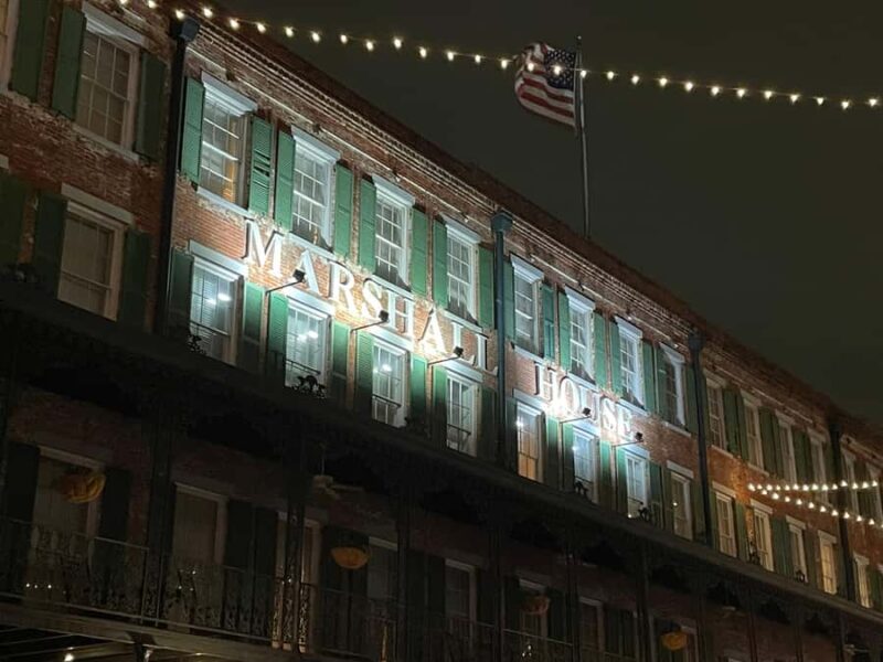 Jonathans Original Savannah Haunted Pub Crawl - Visiting Savannah’s Most Haunted Bars