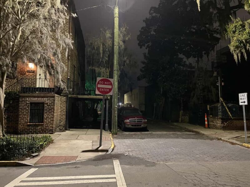 Jonathans Original Savannah Haunted Pub Crawl - Meet Your Guide: Jonathan’s Expertise and Style