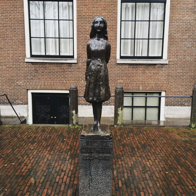 Jordaan, Anne Frank and Leidseplein tour in English - Visiting the World-Famous Anne Frank House and Its Surroundings