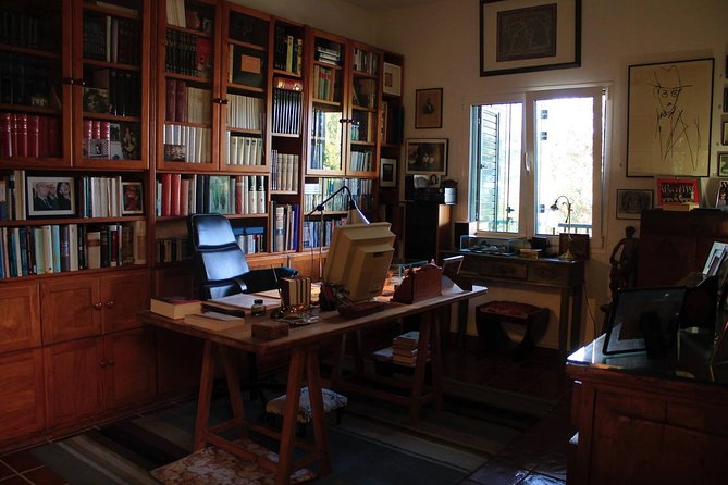 Jose Saramago House and Library Museum Tickets - Tour Format: Guided or Self-Guided Options