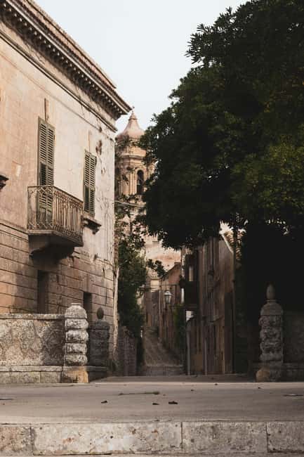 Journey through History and Tradition: From Segesta to Erice - Lunch and Pastry Sampling in Erice