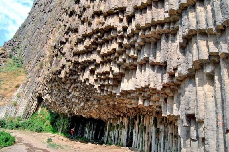 "Journey Through Time: Garni Temple and Geghard Monastery" - Scenic Route to Geghard: Mountain and River Views
