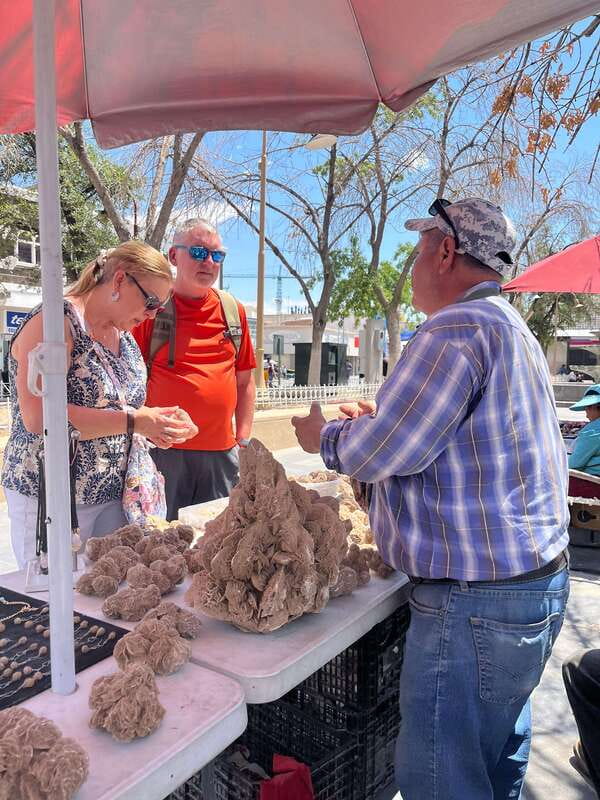 Juarez downtown walking tour - Walking Through Juarez’s Downtown Highlights