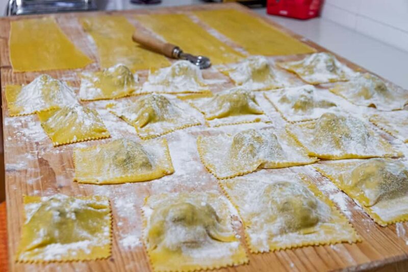 Jubilee Special: Ravioli & Aperitivo Class in Rome - Key Points