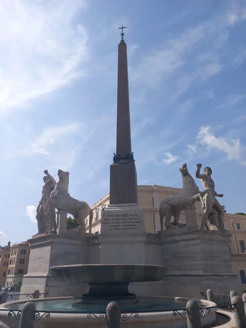 Jubilee Tour: Retrace the Pilgrim's Path - Ending at Campo de’ Fiori: The Old Market and Historic Legacy