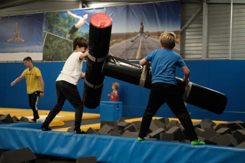 Jump 1h Trampoline Parc Béziers - Key Points