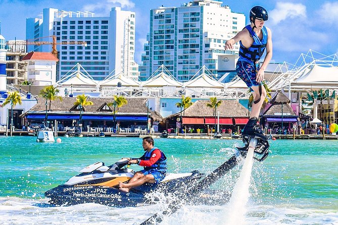 Jump in the air like a dolphin with the Flyboard extreme activity in Cancun - How the Flyboard Equipment and Safety Measures Work