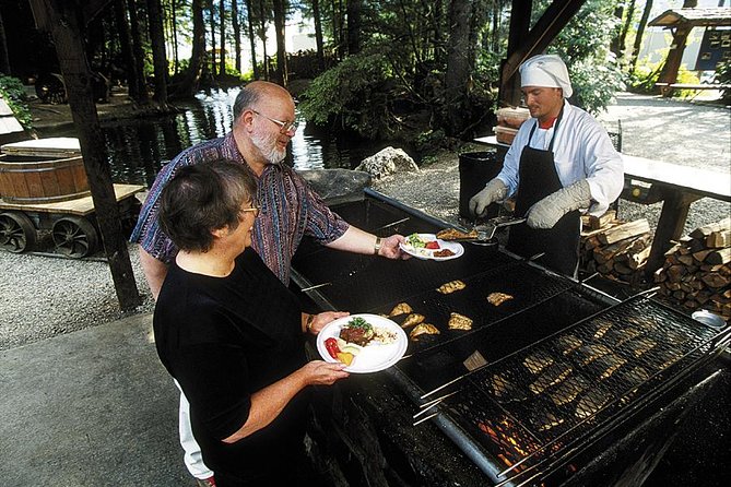 Juneau Gold Creek Salmon Bake - Juneau Gold Creek Salmon Bake: An Authentic Alaskan Feast with Scenic Adventures