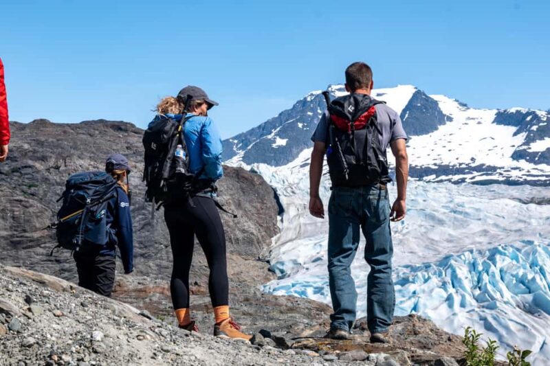 Juneau: Mendenhall Glacier Guided Trail Hike - Snacking and Resting Along the Wilderness Trail