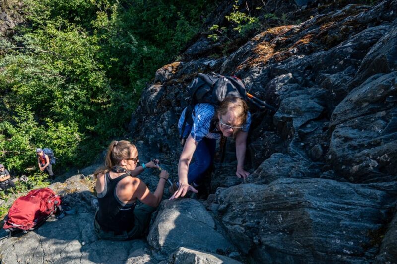 Juneau: Mendenhall Glacier Guided Trail Hike - Hiking Back and Returning to Juneau