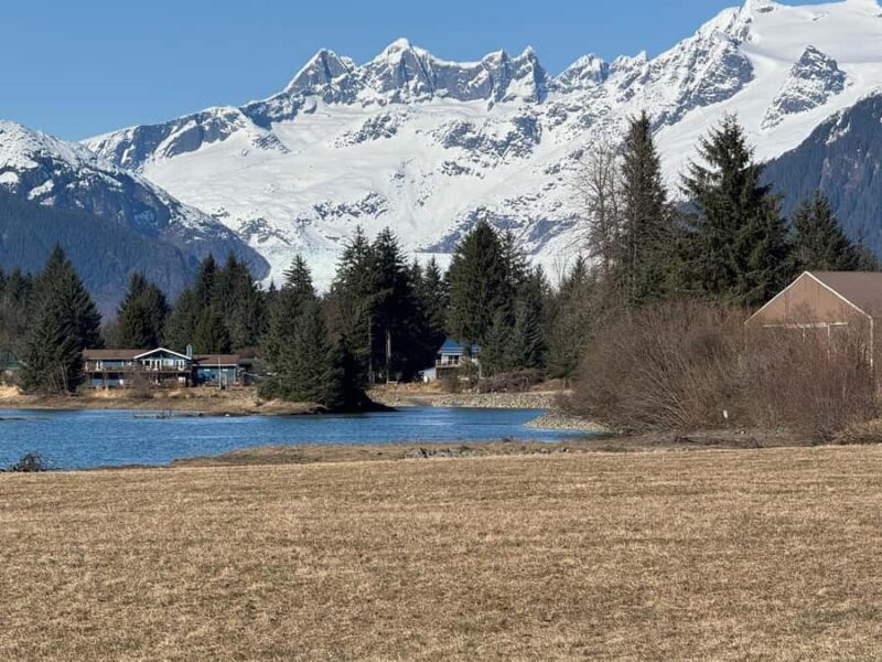 Juneau: Private Bike Tour with Glacier Views & Hatchery Stop - Scenic Trails and Glacier Views in Juneau
