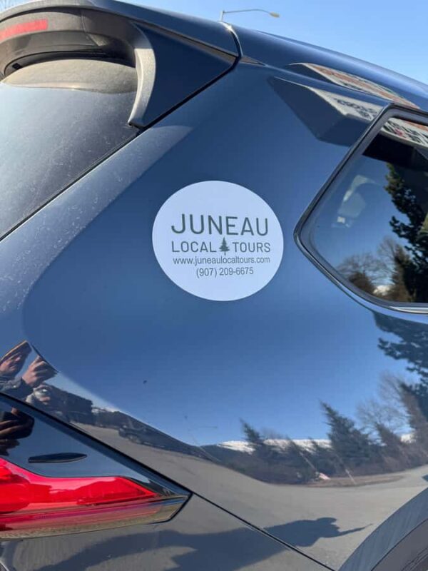 Juneau: Private Bike Tour with Glacier Views & Hatchery Stop - Transportation and Group Size Flexibility