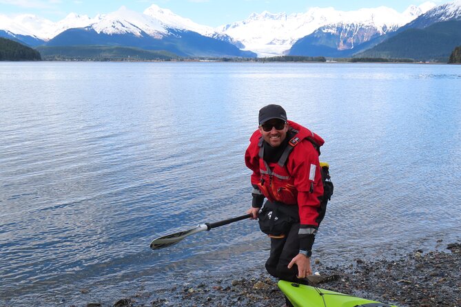Juneau Small Group Sea Kayaking with Mendenhall Glacier Views - Key Points