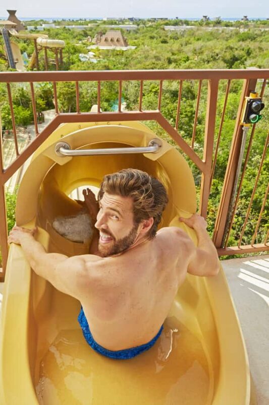 Jungala Aqua Experience: The Full Experience - Thrilling Water Slides for Adventure Seekers