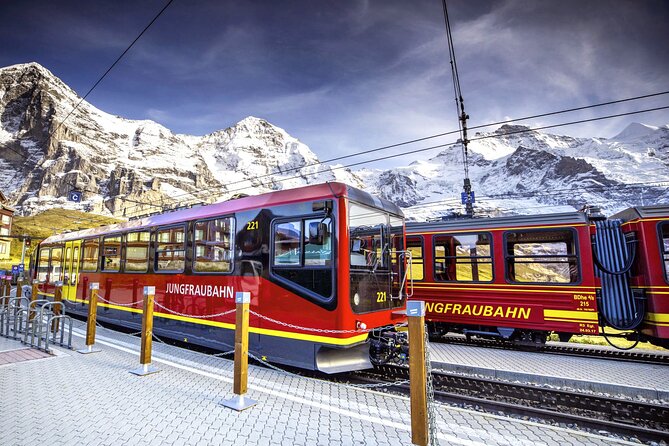 Jungfrau, Top of Europe & Interlaken Small group from Zurich - Exploring Grindelwald’s Mountain Charm
