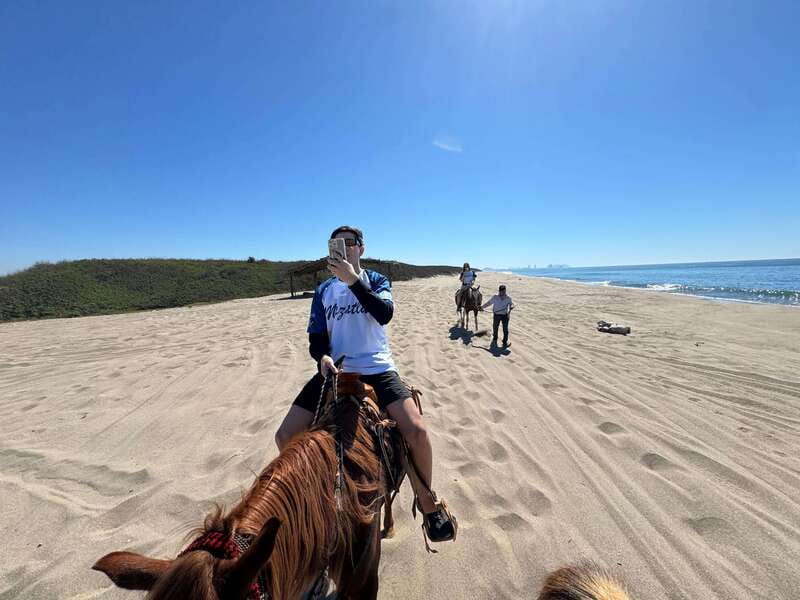 Jungle and beach horseback ride + lunch + mezcal - Scenic Jungle and Beach Horseback Ride