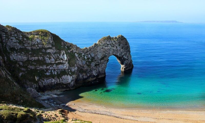 Jurassic Coast & Durdle Door Private Day Trip - The Charm of Lyme Regis and Its Fossil Heritage