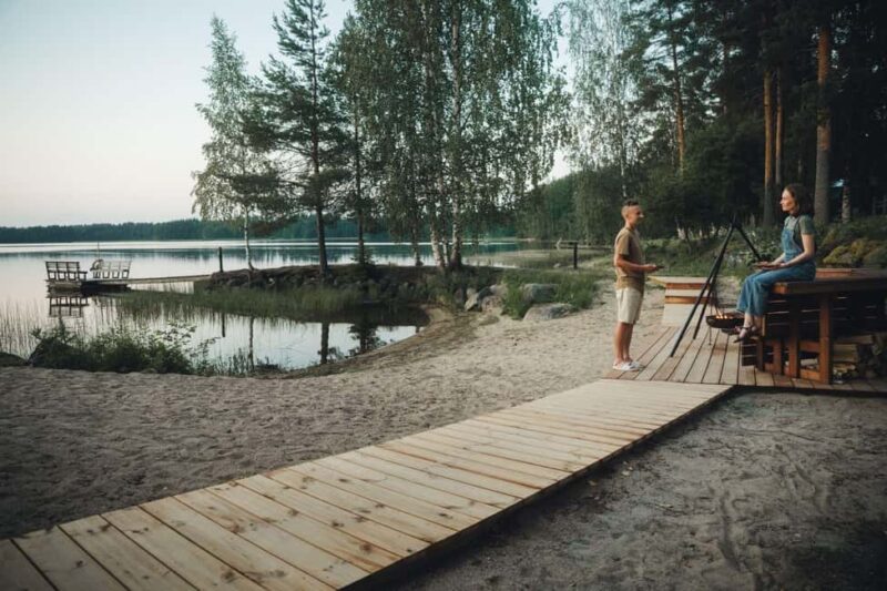 Jyvaskyla: Berry Picking Tour with Pancakes - Explore Finnish Forests and Secret Berry Spots in Jyvaskyla