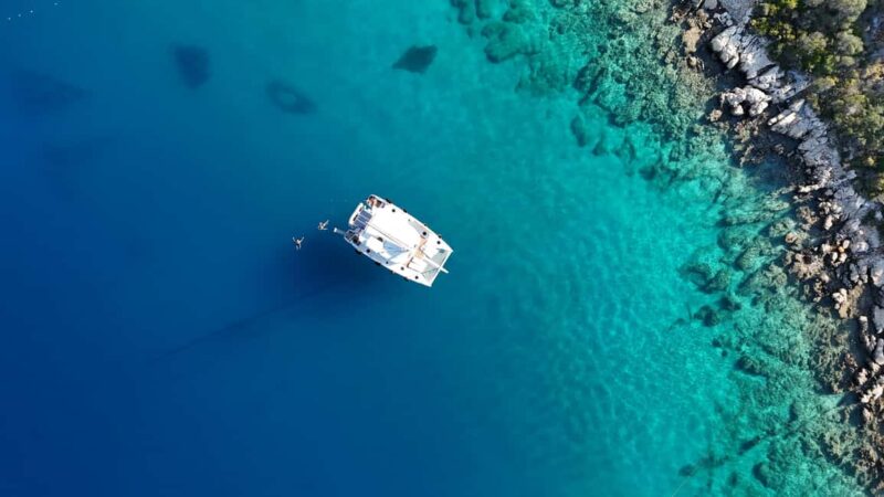 Ka: Day Sailing Catamaran Trip with Lunch and Snorkeling - Indulging in a Delicious Lunch on Board