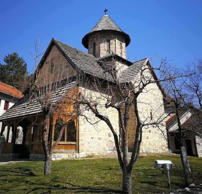 Kablar: Hiking tour - Kablar mount viewpoint and monasteries - The Journey to the Monasteries and the Religious Heritage