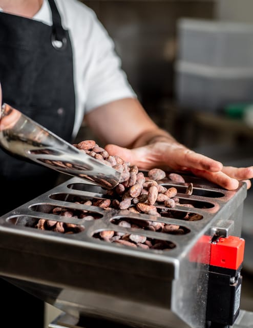 KAIACAO Bean to Bar and Design your own chocolate experience - What Makes the KAIACAO Tour Stand Out in Madrid