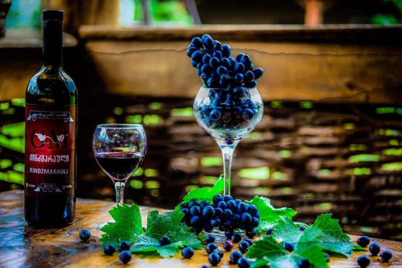 Kakhetian Authentic Wine Tasting and Traditional Dinner - Exploring the Vineyard and Cellar Environment