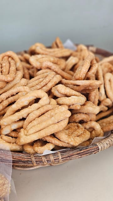 Kalamata Food Tour: Greek Food Treasures and Traditions - The Light Lunch at a Souvlaki Spot