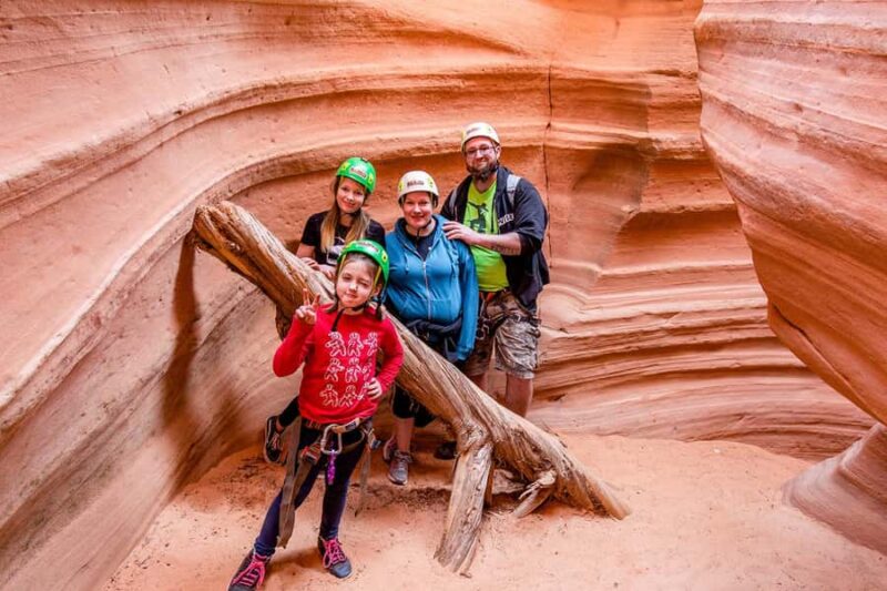 Kanab: Family Slot Canyon & Rappelling, Private - Physical Requirements and Age Restrictions