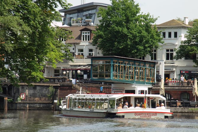 Kanalfahrt - Discover the different faces of the city! - Discover Hamburg’s Unique Canal Routes