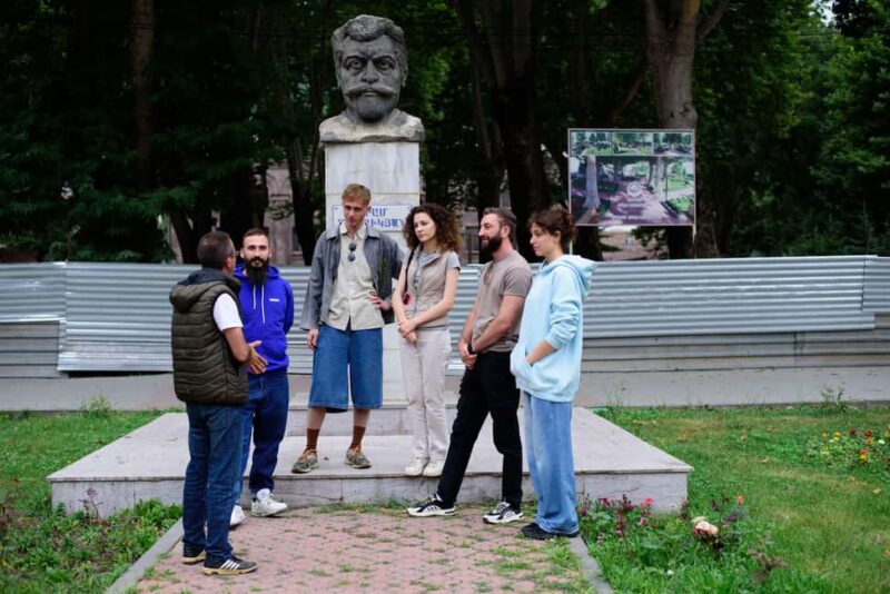 Kapan Walking Art Tour - Key Points