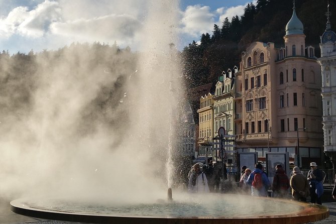 Karlovy Vary day trip from Prague with lunch - Convenient Departure from Prague’s Old Town at 9:45 am