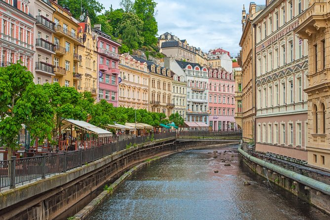 Karlovy Vary Full Day Tour from Prague - Free Mineral Water Tastings and Local Architecture