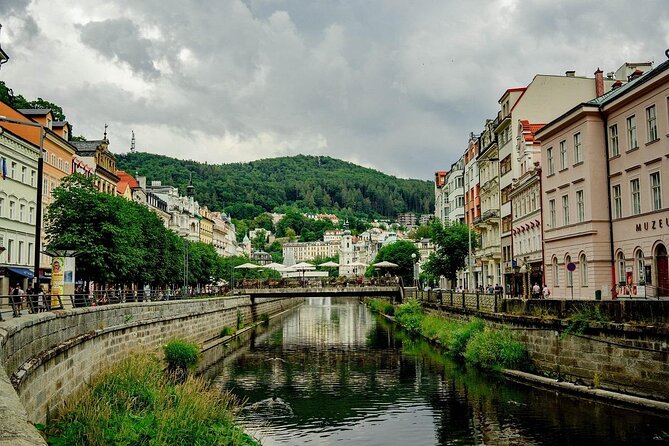 Karlovy Vary Full Day Tour from Prague - Experiences and Guide Quality