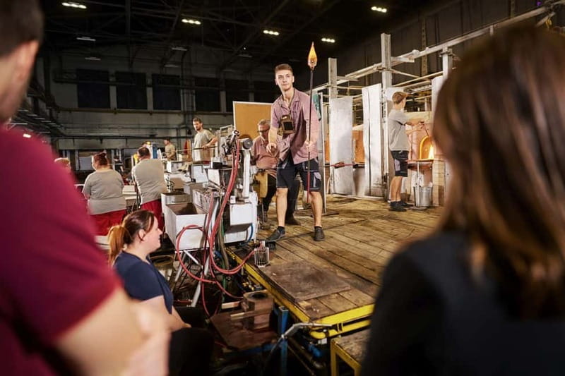 Karlovy Vary: Moser Glassworks Tour with Museum Entry - Key Points