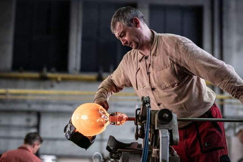 Karlovy Vary: Moser Glassworks Tour with Museum Entry - Frequently Asked Questions