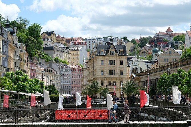 Karlovy Vary Private Walking Tour With A Professional Guide - Exploring Karlovy Vary’s Architectural Landmarks