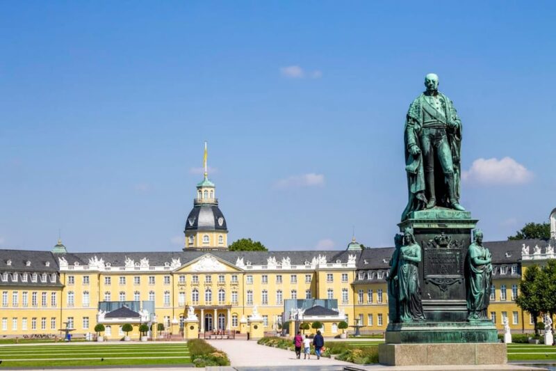 Karlsruhe: Express Walk with a Local in 90 minutes - Discover Karlsruhe in Just 90 Minutes with a Local Guide