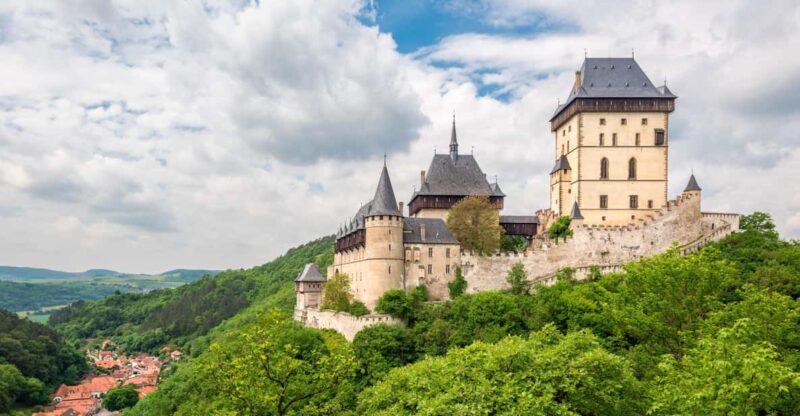 Karlstejn Castle and Czech Grand Canyon Tour (semi)private - Discover the Charm of Karlstejn Castle and Czech Nature