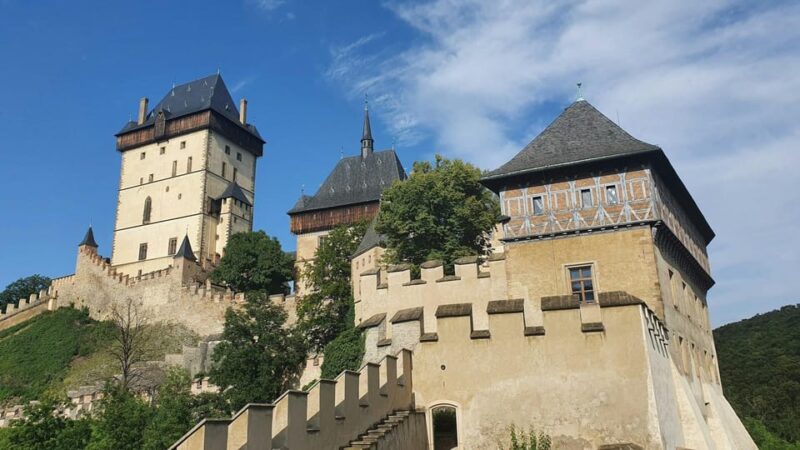 Karlstejn Castle: the most popular castle in Bohemia - The Scenic Drive and Countryside Views