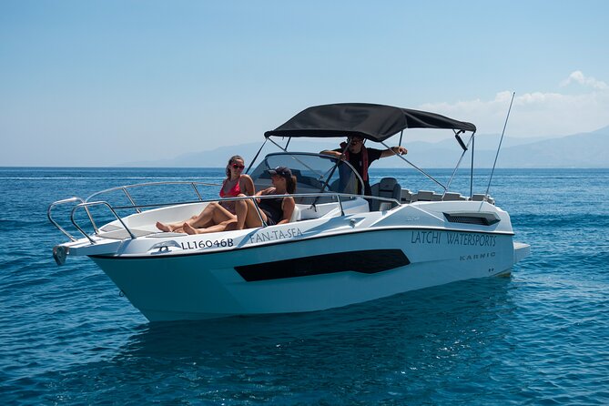 Karnic SL702-Self Drive boat with WC,Cabin, BT music and shower - Discover the Karnic SL702 Self-Drive Speedboat Tour in Paphos